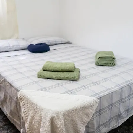 Homestay Economicmalagarooms *