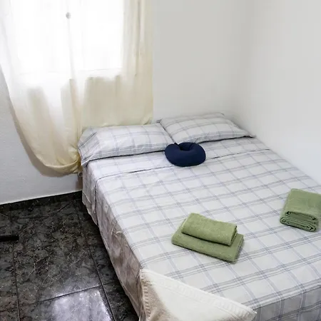 Homestay Economicmalagarooms *
